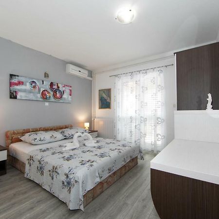 David I Rino Apartment Brela Ngoại thất bức ảnh